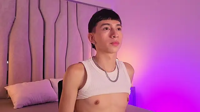 lian_cameron élő XXX-chatje
