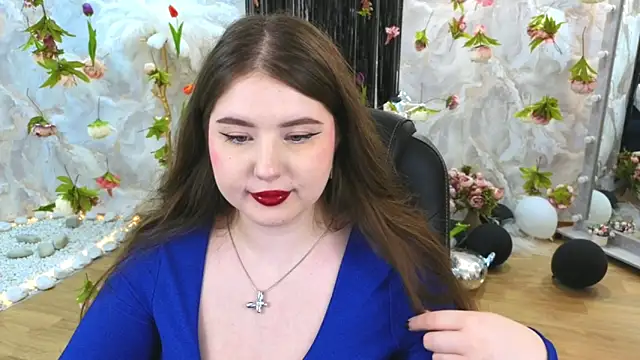 PixelGoddess Adlı Modelin Canlı XXX Sohbeti