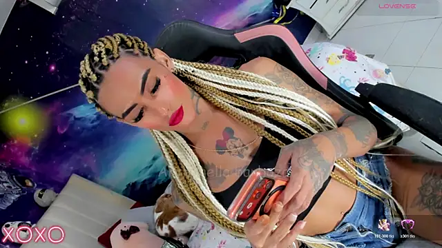 Nella_Dolls' Live XXX Chat