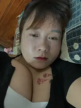 Liness101 现场XXX聊天