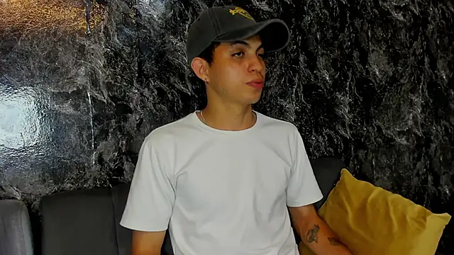 Živý XXX chat cameron_lux77