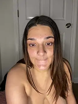 XXX chat uživo modela treasurebabii