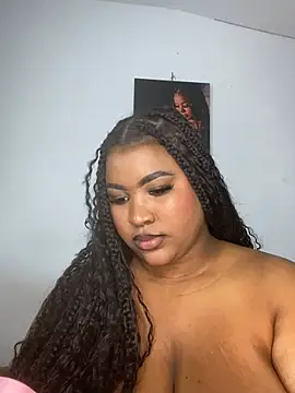 AinaraJimenez Chat XXX live