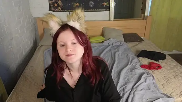 XXX chat uživo modela Fox__Cute