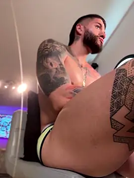 دردشة Frank_Farrell الجنسية المباشرة