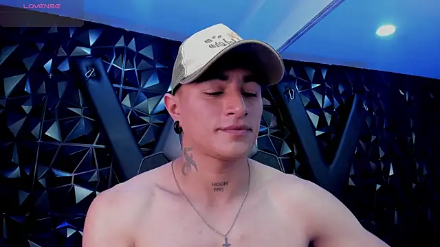 LiamDeeps élő XXX-chatje