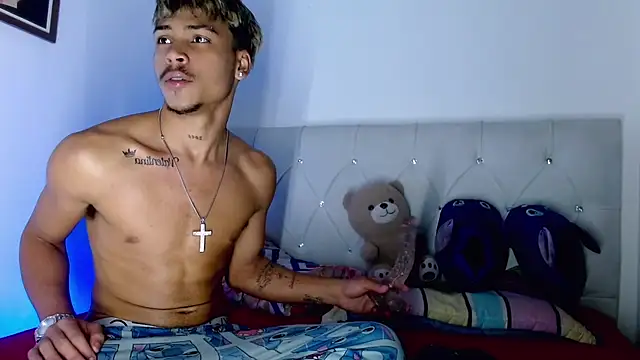 Онлайн чат XXX Angel_foxc13