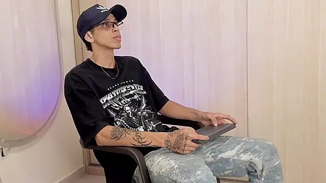 Mheysam_Youngerx 웹캠 쇼