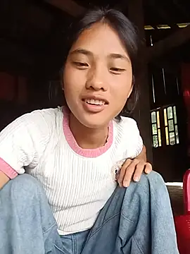 Hoa-tuylip's Live XXX Chat