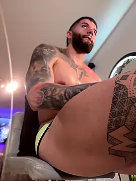 Frank_Farrell Live XXX Chat