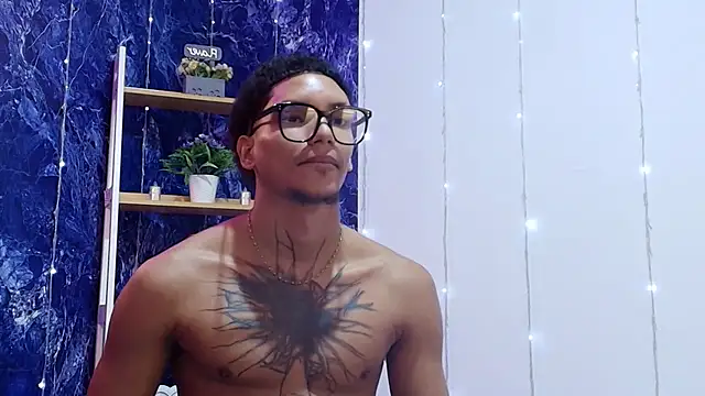 Chat XXX Live kai_storm77