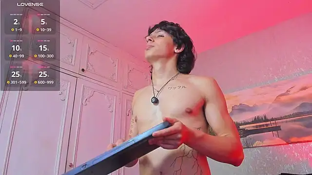 Tyler_durten élő XXX-chatje