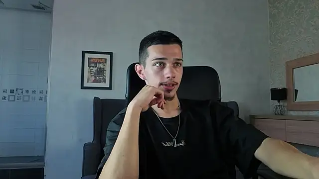 Živý XXX chat KaydenDrew