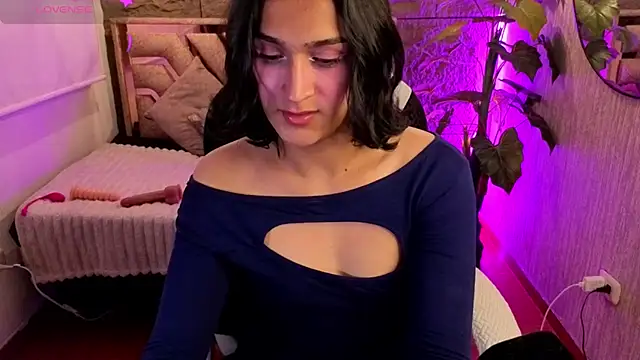 Zoee_Kiss_'s Webcam Show