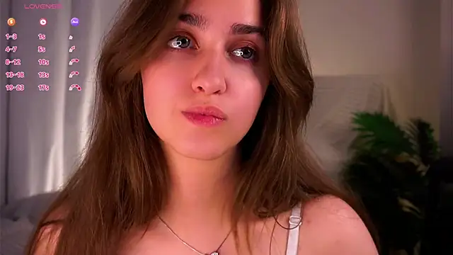 ClarineCasebolt's Live XXX Chat