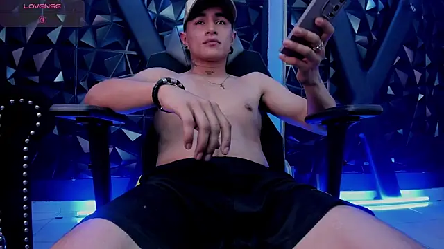Chat +18 de LiamDeeps ao vivo