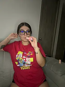 غرفة دردشة isabel_sofiaa المباشرة