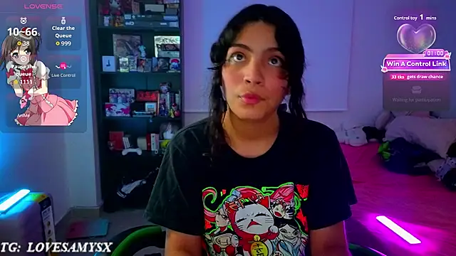 Lovelyamyy's Live XXX Chat