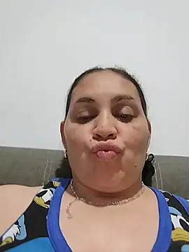 MirandaSoto Adlı Modelin Canlı XXX Sohbeti