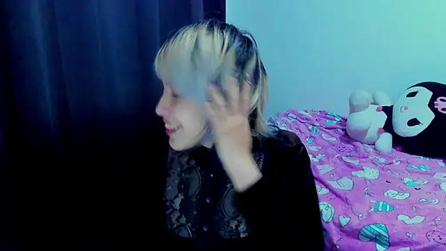 XXX chat uživo modela Akane-Mou