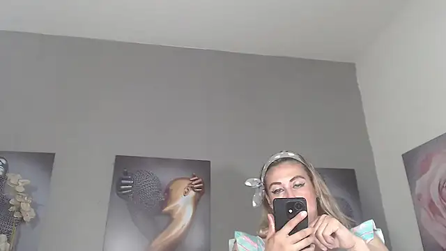 AntonellaBlanc's Live XXX Chat