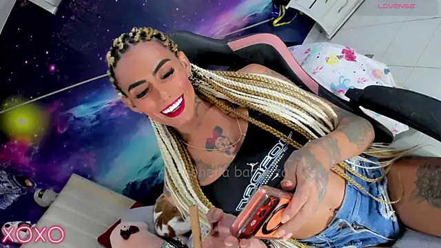 Nella_Dolls লাইভ XXX চ্যাট