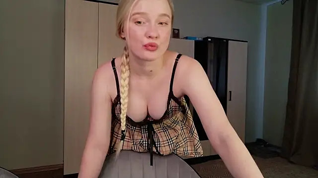 Онлайн чат XXX Shawty_Mia