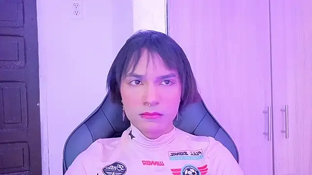 tiffanyy_777's Live XXX Chat