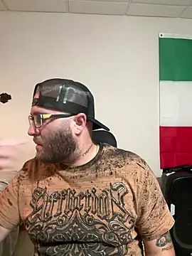 Pertunjukan Kamera Web The-Italian-Stallion-