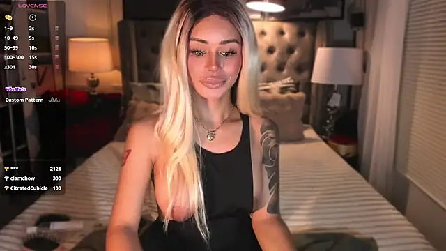ParisianDoll's Live XXX Chat
