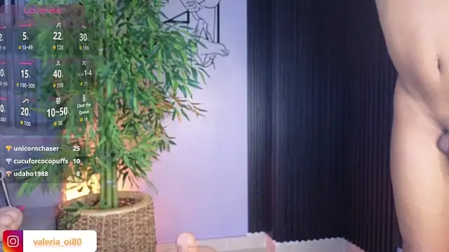Hot_ladyy 即時 XXX 聊天