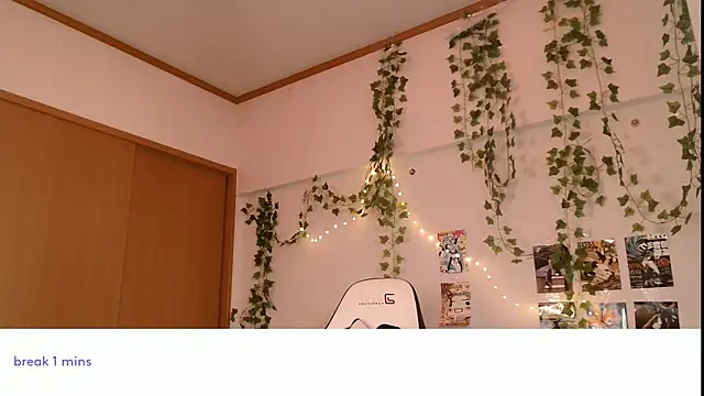 Viv_Player's Live XXX Chat