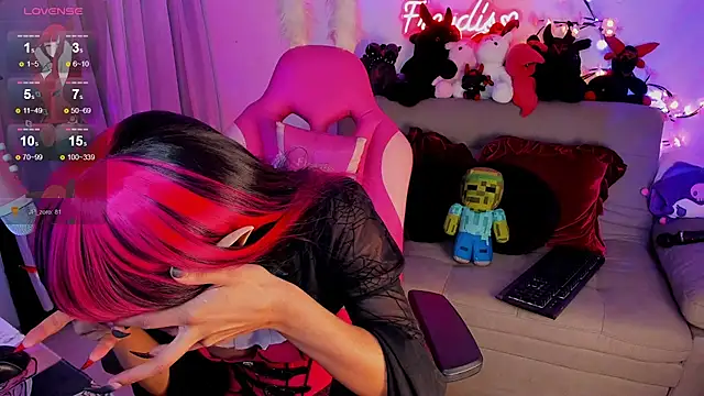 Chat +18 de _Freydis_ ao vivo