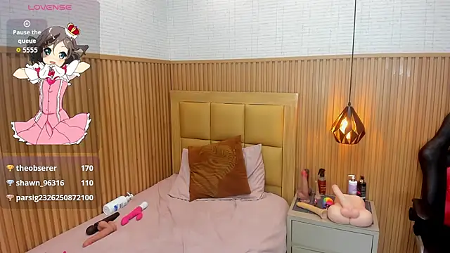 LOLAMAXI's Live XXX Chat
