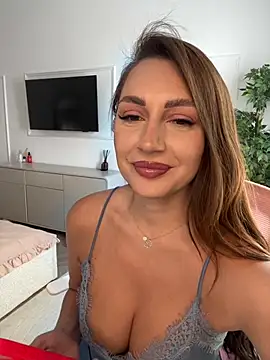 ClaraaJoy Chat XXX live