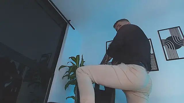 Онлайн чат XXX ALPHA_DOMINUS_