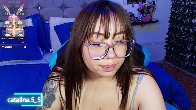 Kata_Bigboobs: απευθείας συνομιλία ΧΧΧ