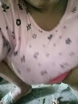 Indian_Hot_Babhi's Live XXX Chat