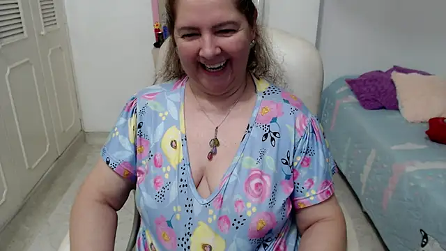 leonela_69 Adlı Modelin Canlı XXX Sohbeti