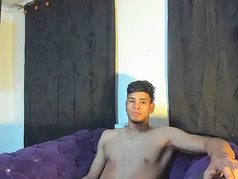 AmberAndLiam_Rs webcam show