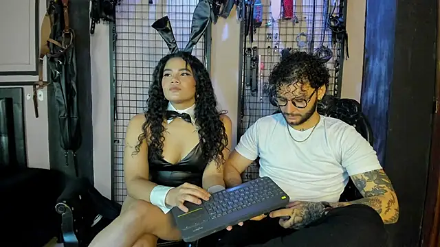 Twisted_Fantasy Live XXX-Chat