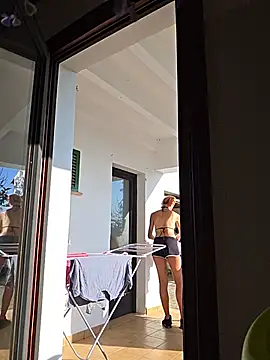 kylie_blck: απευθείας συνομιλία ΧΧΧ
