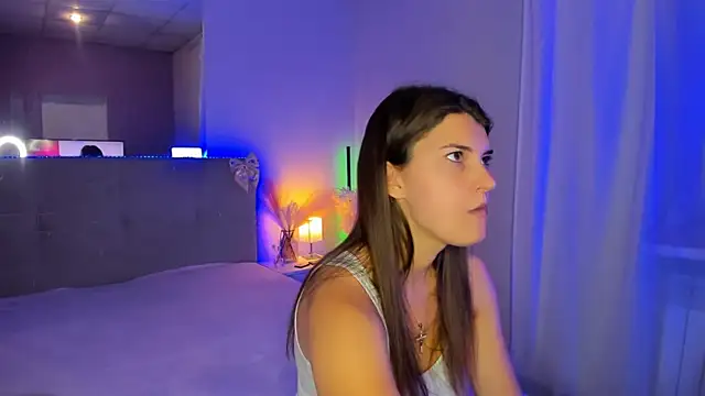 Laura_Leee লাইভ XXX চ্যাট