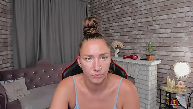 SarahCoksss Live XXX-Chat
