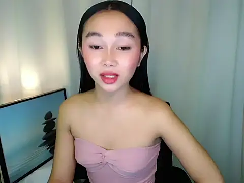 TsCyra_foxxx's Live XXX Chat