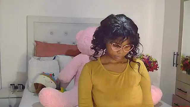 BOOTYDEEVA669 Adlı Modelin Canlı XXX Sohbeti