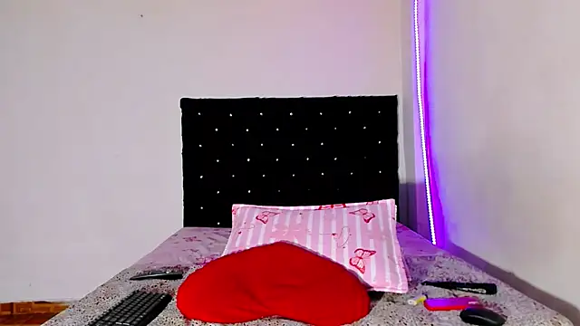valen_colombian69 Live XXX-chat