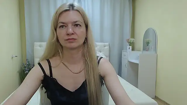 MelissaTyler Adlı Modelin Canlı XXX Sohbeti