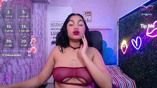 valeria_martinez19's Live XXX Chat