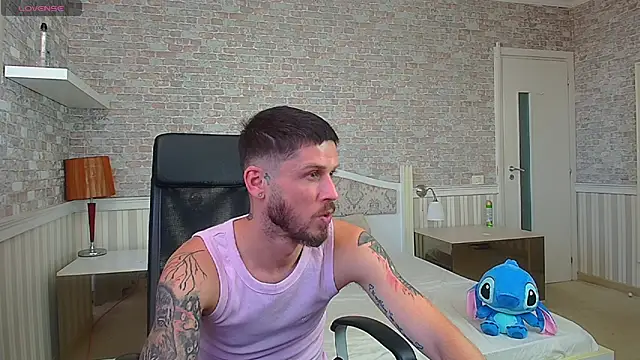 JonahShaw 라이브 XXX 채팅